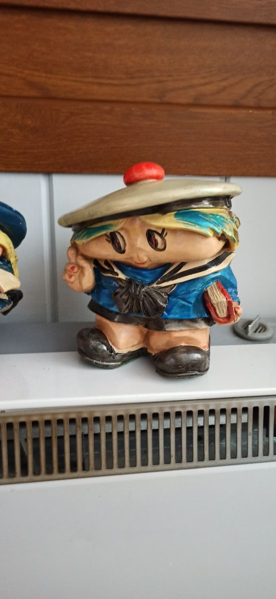 Figuras Vintage 3x25€