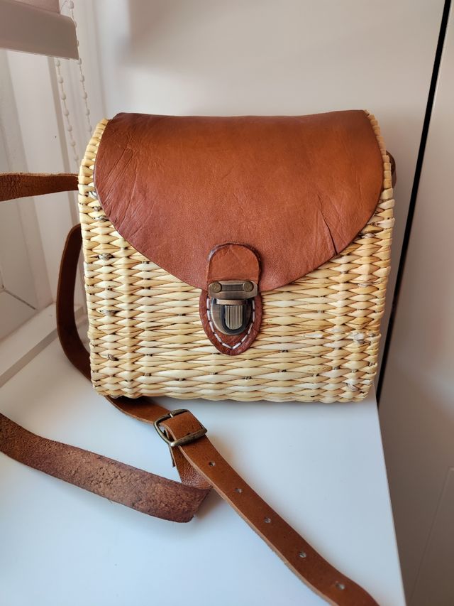 Bolso mimbre