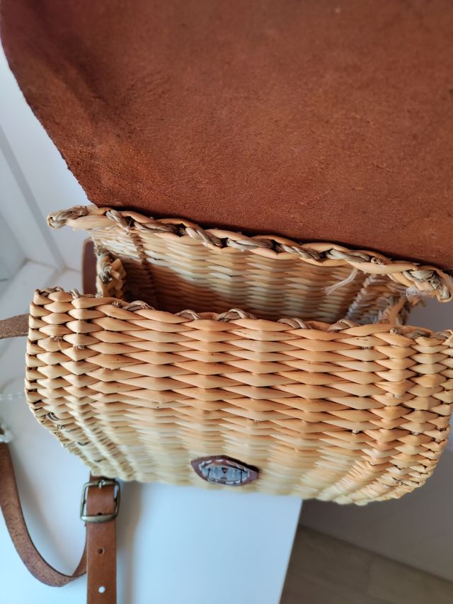 Bolso mimbre