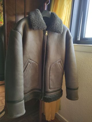 cazadora efecto piel 