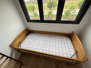 Cama nido doble (roble mazizo) +2 colchones