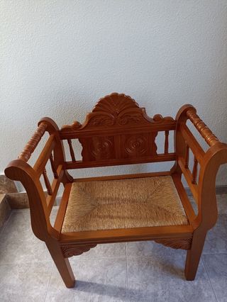 sillón de madera