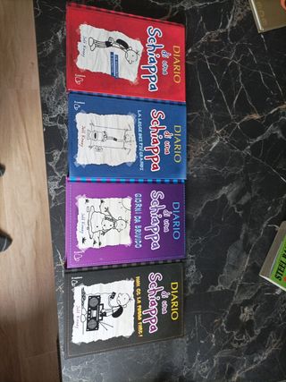 4 libri di diario di una schiappa in italiano