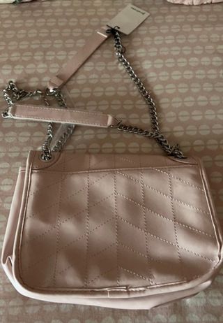 Bolso rosa de Stradivarius