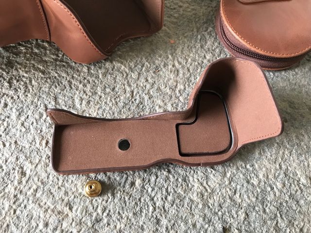 Custodia reflex in pelle