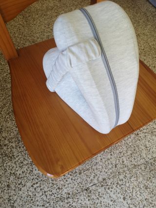 Almohada para piernas