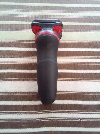 AFEITADORA BRAUN Y CABEZAL RECARGABLE