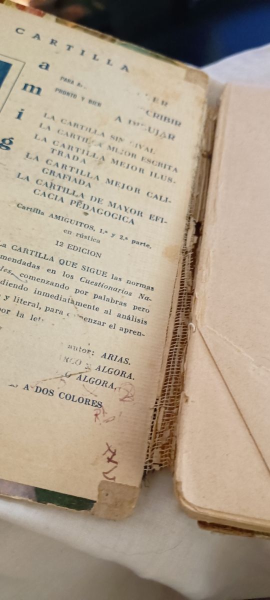 libro de cien figuras universales