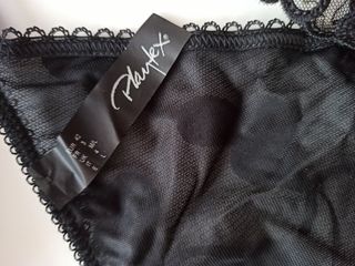 Playtex - tanga negro sin estrenar en su caja