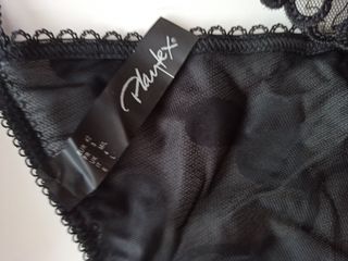 Playtex - tanga negro sin estrenar en su caja
