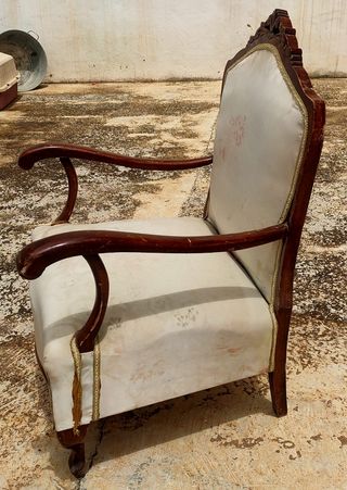 Pareja de sillones para restaurar