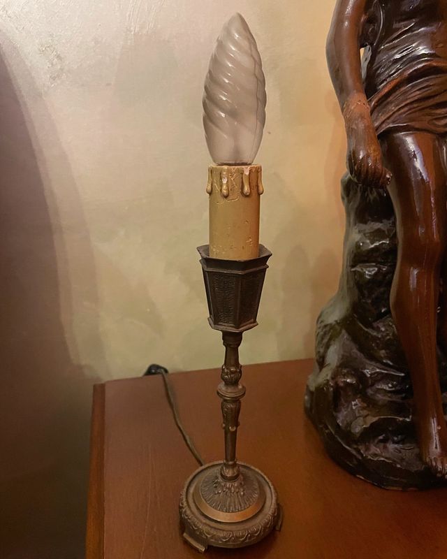 Lume antico (senza lampadina)