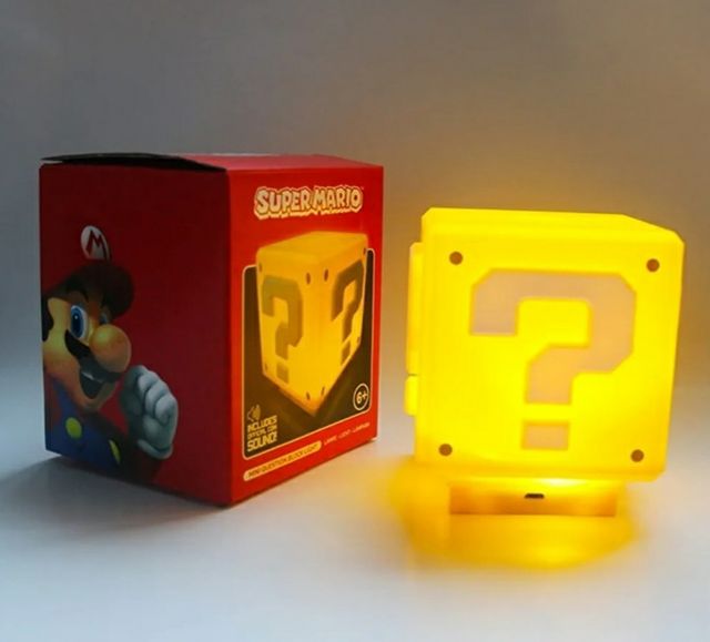 bloque SUPER MARIO BROS con luz