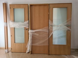 Puertas macizas color roble