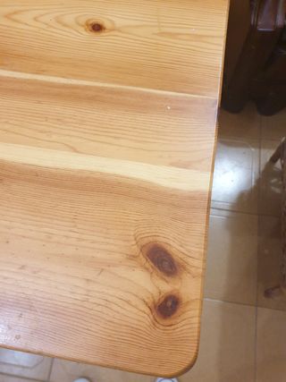 mesa madera maciza y  bancos merendero  .