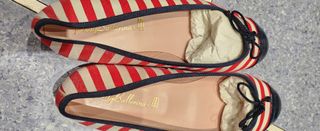 bolso furla y manoletinas pretty rayas rojas