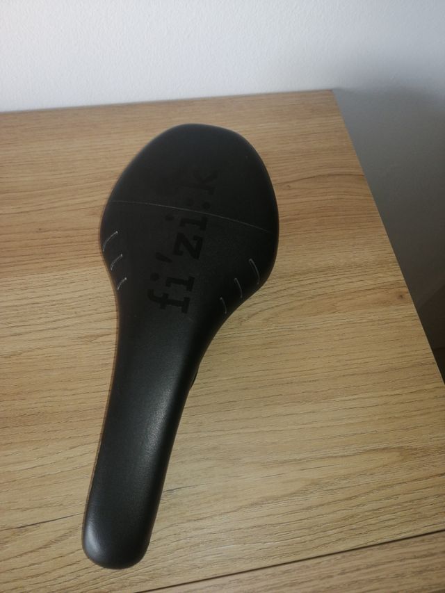 sillín bici fi'zi:k