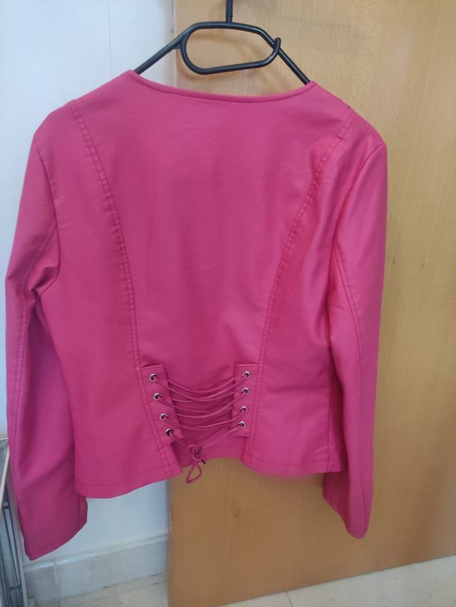 chaqueta rosa