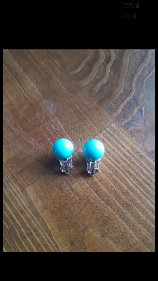 Orecchini vintage color argento con pietra turches