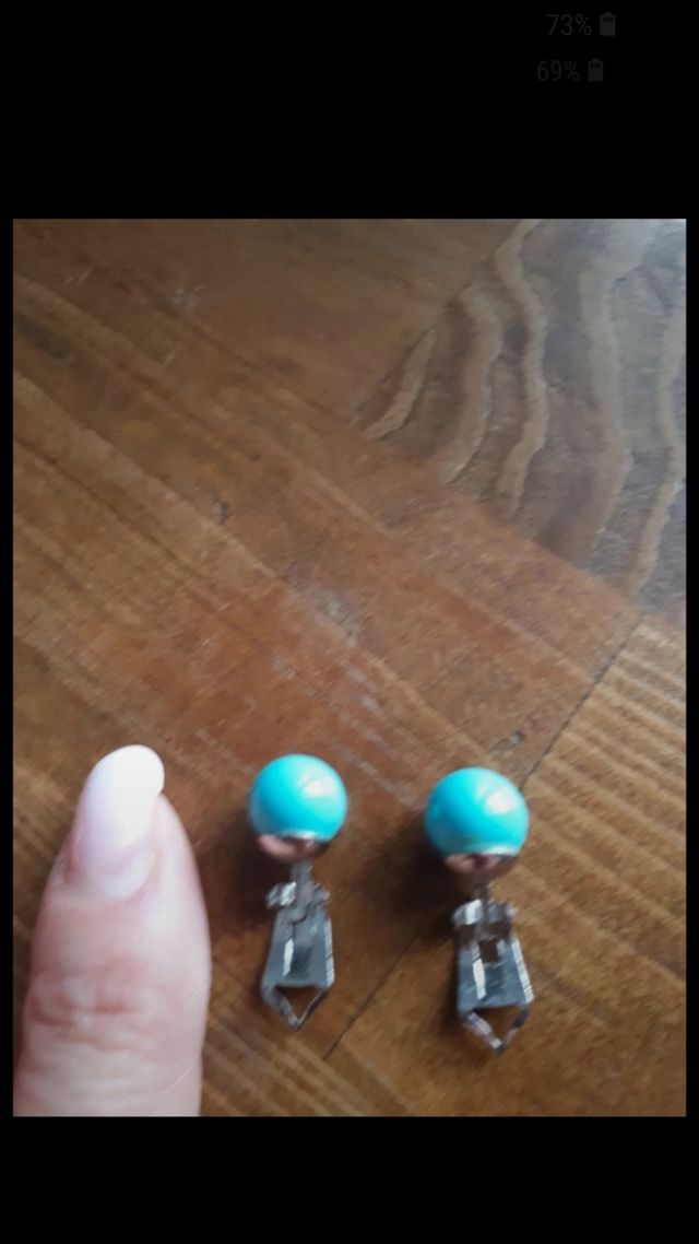 Orecchini vintage color argento con pietra turches