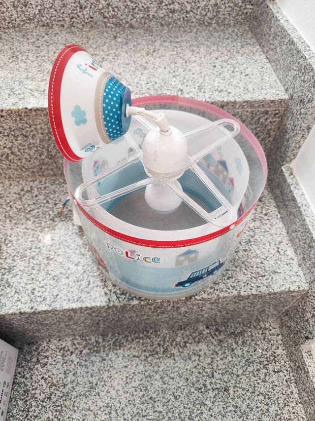 Lampara techo infantil Policia