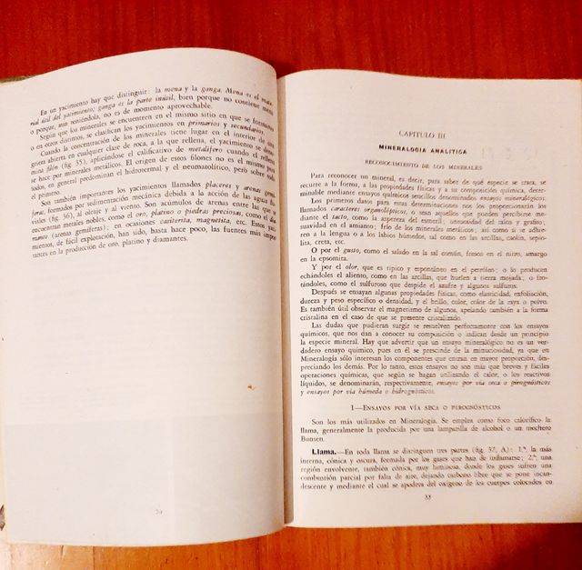libro antiguo mineralogia