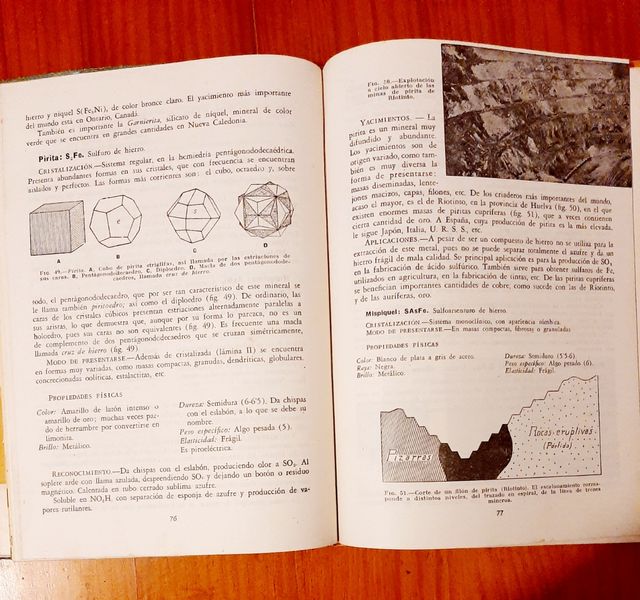 libro antiguo mineralogia