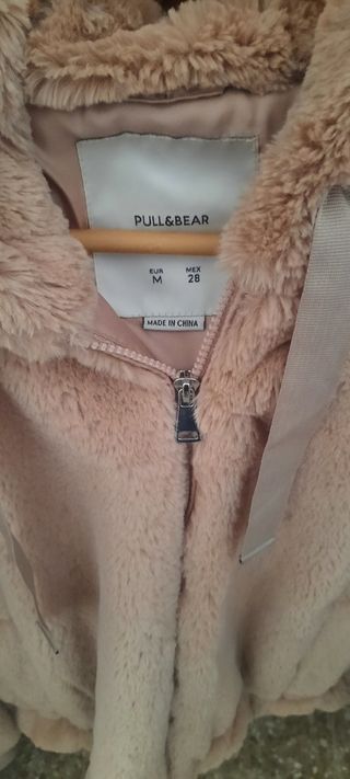 CAZADORA PELITO PULL & BEAR