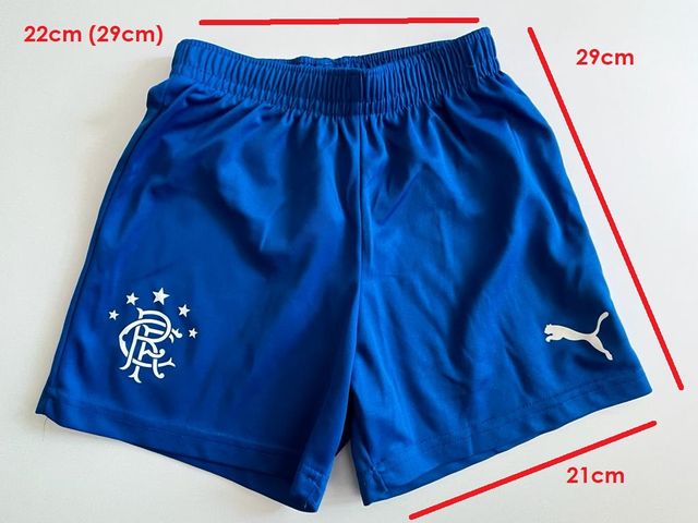 EQUIPACIÓN DE FÚTBOL DE “RANGERS F.C.” 5-6 años.