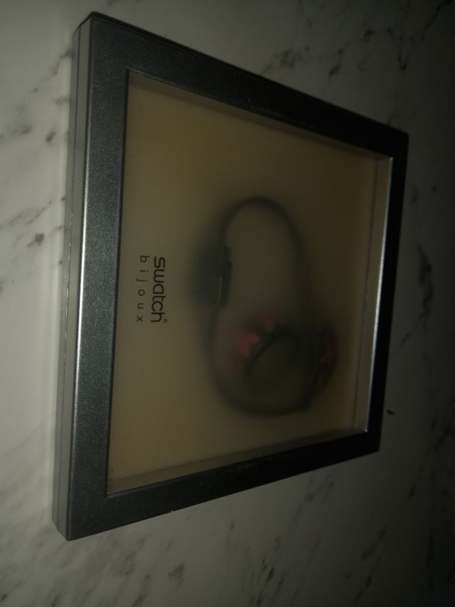 Pulsera y anillo SWATCH