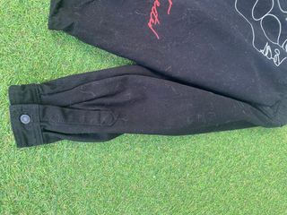 Sobre camisa vaquera negra Zara