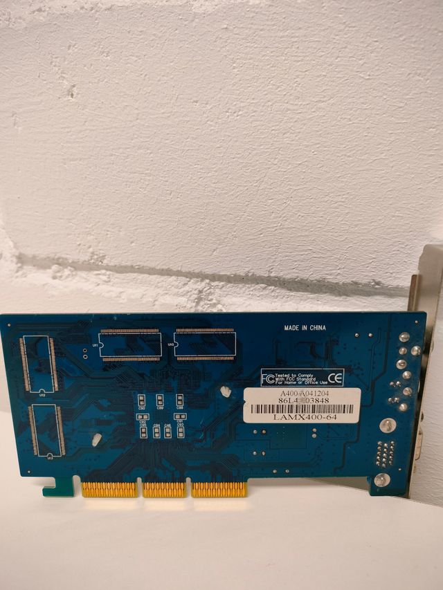 GeForce2 MX400 64 MB SDR 4 x AGP VGA Tarjeta VIDEO