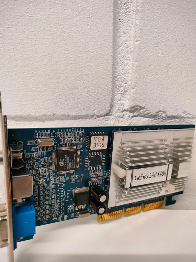 GeForce2 MX400 64 MB SDR 4 x AGP VGA Tarjeta VIDEO