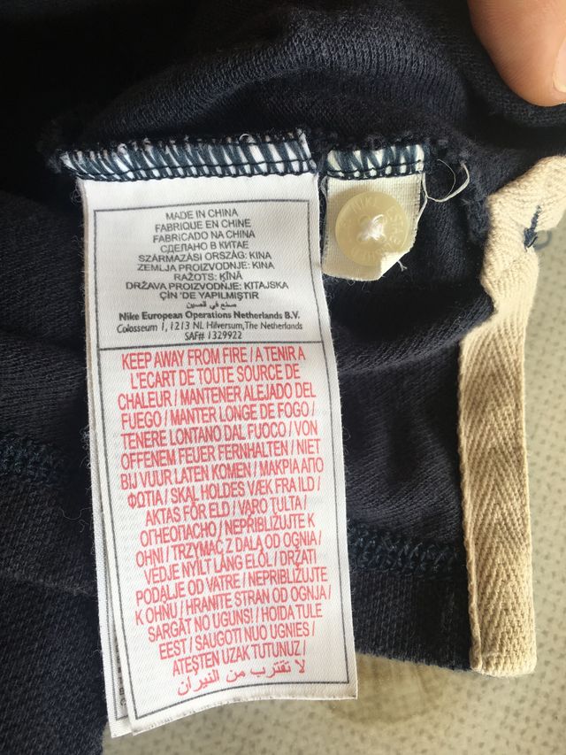 Polo Nike talla L reedición Vintage 1972