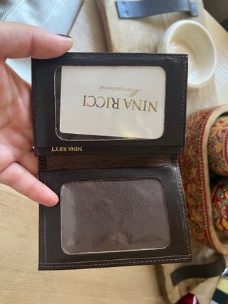 Monedero y tarjetero de Nina Ricci