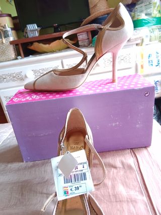 Zapatos tacón 