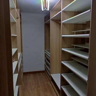 MONTAJE DE MUEBLES