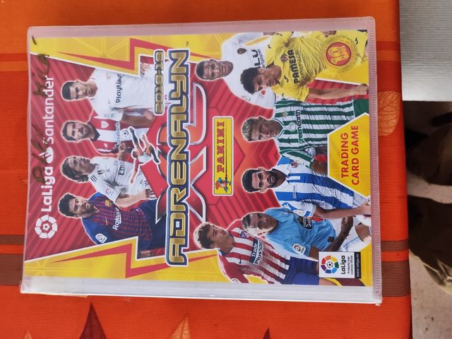 Archivador Adrenalyn 2018 19