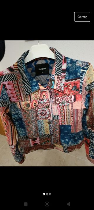 chaqueta marca Desigual