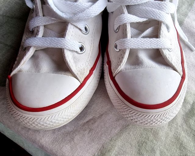 Converse blanca número 30