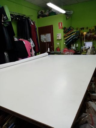 Traspaso Liquidación de merceria, arreglos de ropa