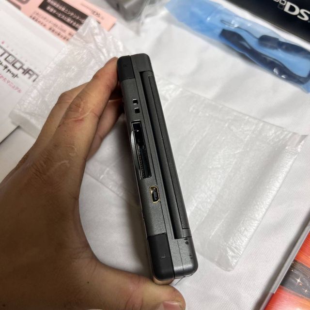 Nintendo DS Lite Dialga Palkia Centro Pokemon JP