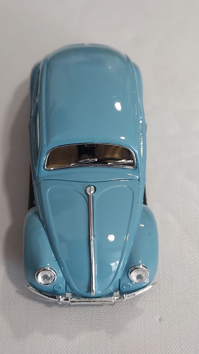 VOLSWAGUEN  COCCINELLE  SOLIDO 1950 1/43
