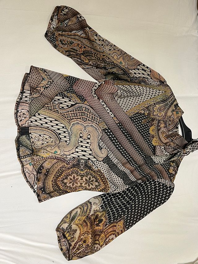 Blusa divina providencia talla 40