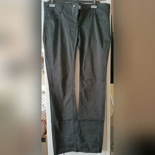 Pantalón vaquero de campana BERSHKA