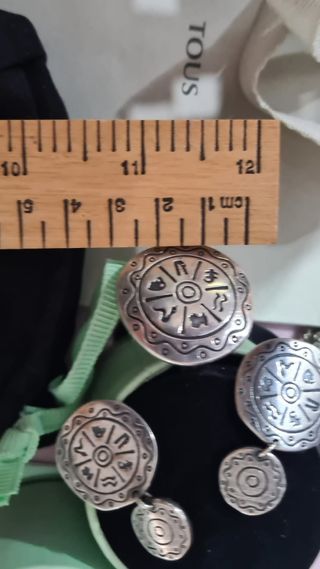 Conjunto pendientes y anillo, Tous Azteca.