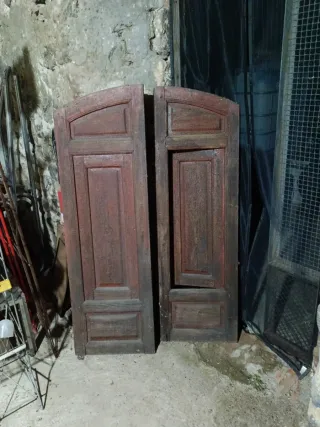 ventana rústica con su patina