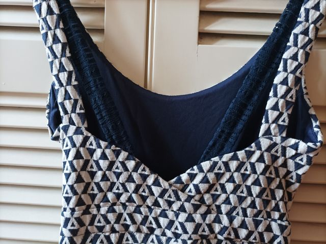 Vestido de tirantes de stradivarius