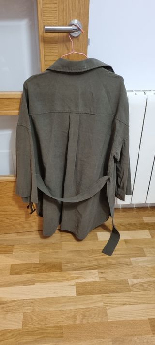 Sobrecamisa Stradivarius Talla M