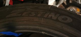 Neumáticos Zestino 215/45ZR17